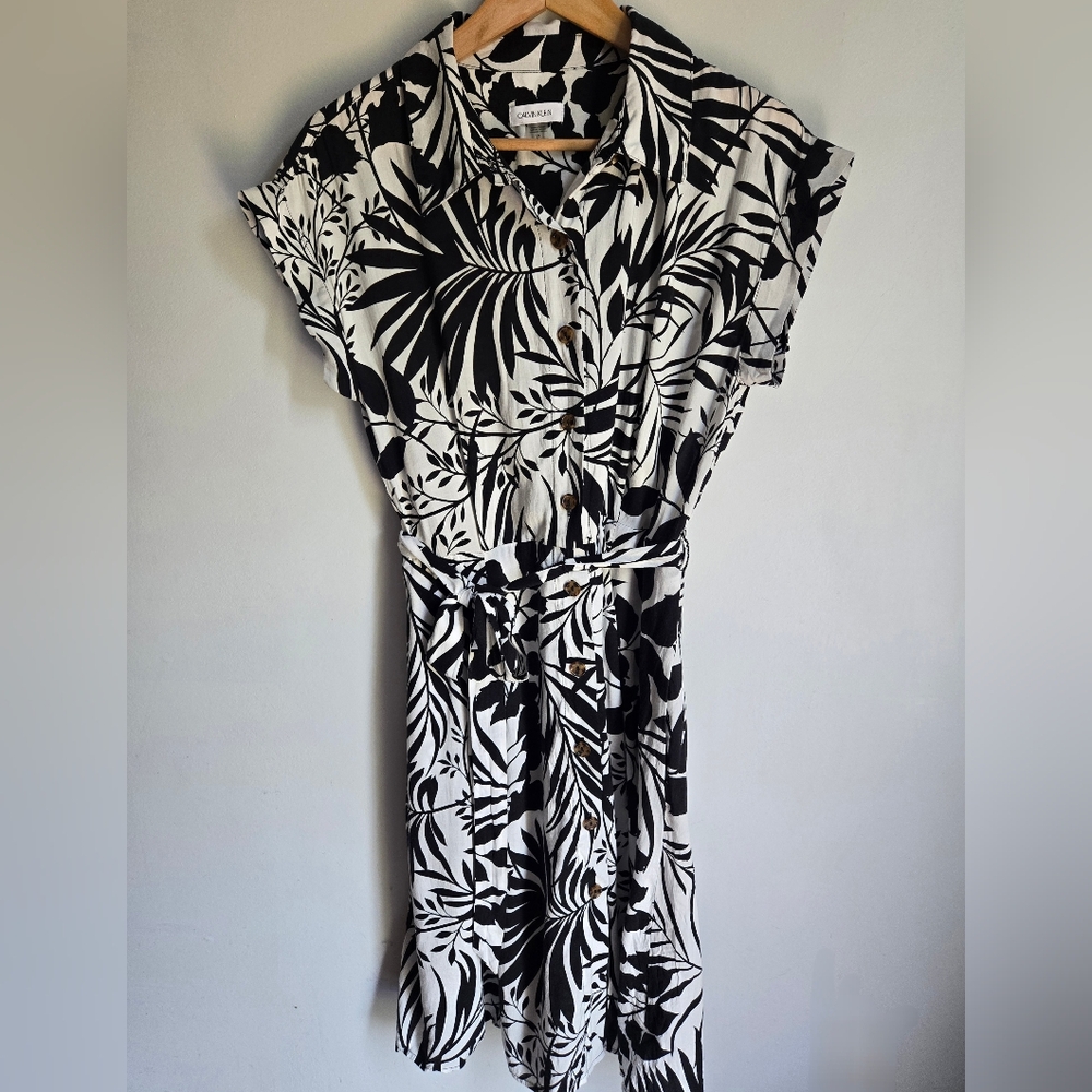 CALVIN KLEIN Black and White Foliage Print Lightweight Rayonne Shirt Dress